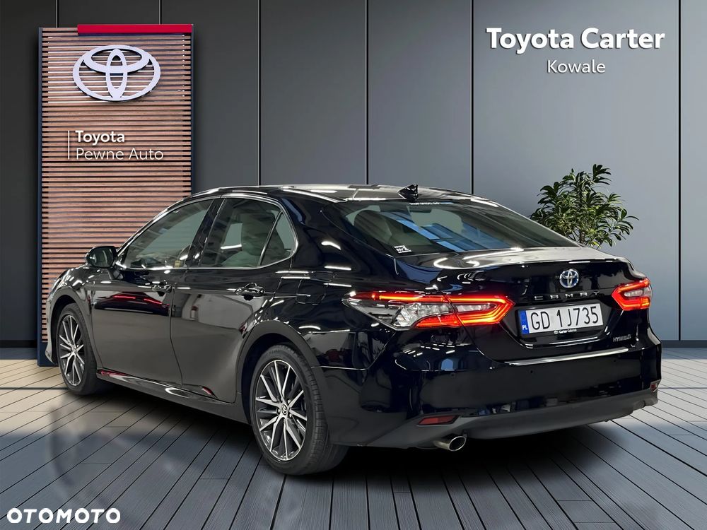 Toyota Camry 2.5 Hybrid Executive CVT - 3