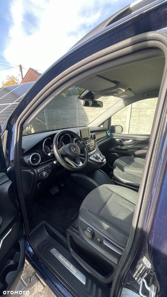 Mercedes-Benz Klasa V 220 (BlueTEC) d Avantgarde 7G-Tronic (d³ugi) - 4