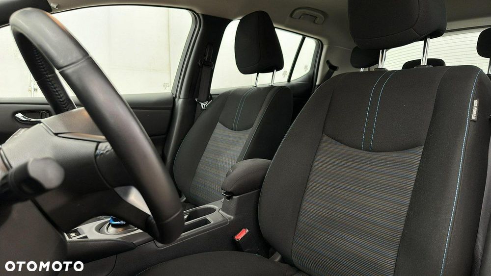 Nissan Leaf - 10