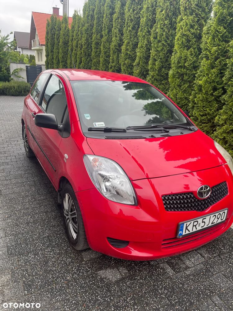 Toyota Yaris - 17