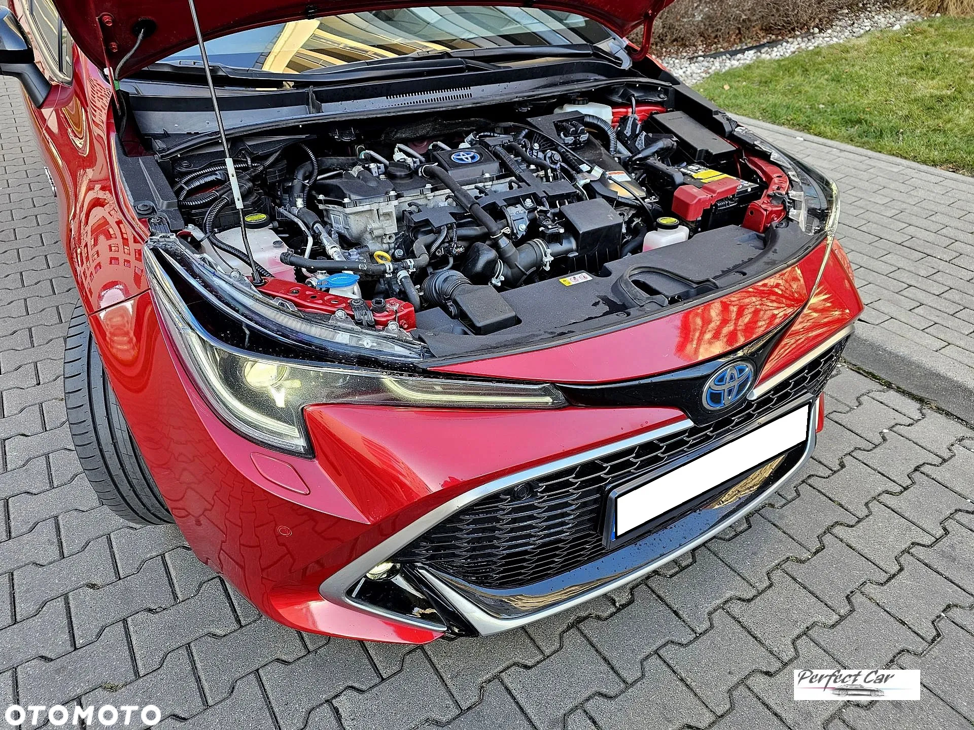 Toyota Corolla 1.8 Hybrid Executive - 25