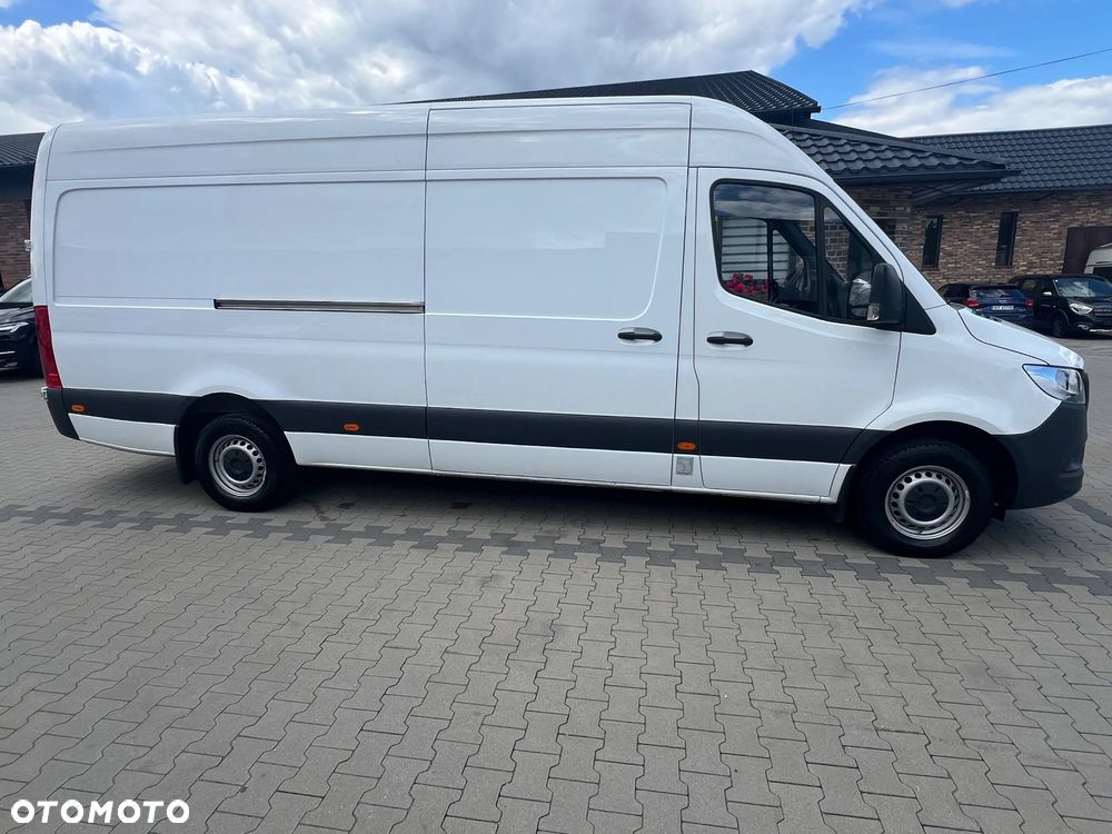Mercedes-Benz 317 CDI - 4