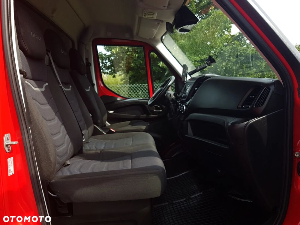 Iveco 50C18 DAILY 12EP PLANDEKA FIRANKA 5,11x2,45x2,35 SPANIE 3500 KG SKRZYNIA ŁADUNKOWA PAKA KLIMATRONIK TEMPOMAT OGRZEWANIE POSTOJOWE - 22