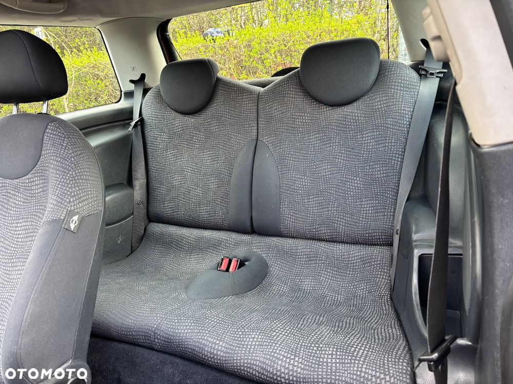 MINI Cooper Standard - 9