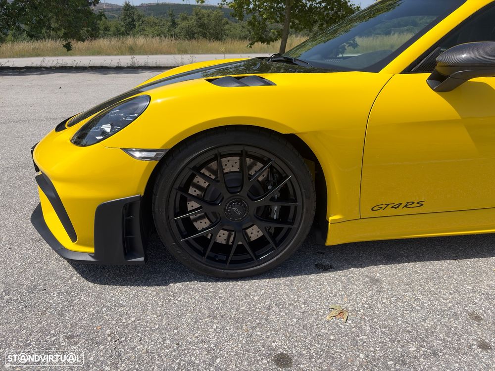 Porsche 718 Cayman GT4 RS - 4