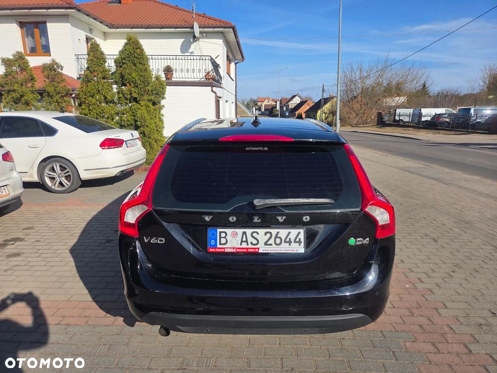 Volvo V60 D4 Geartronic Summum - 5