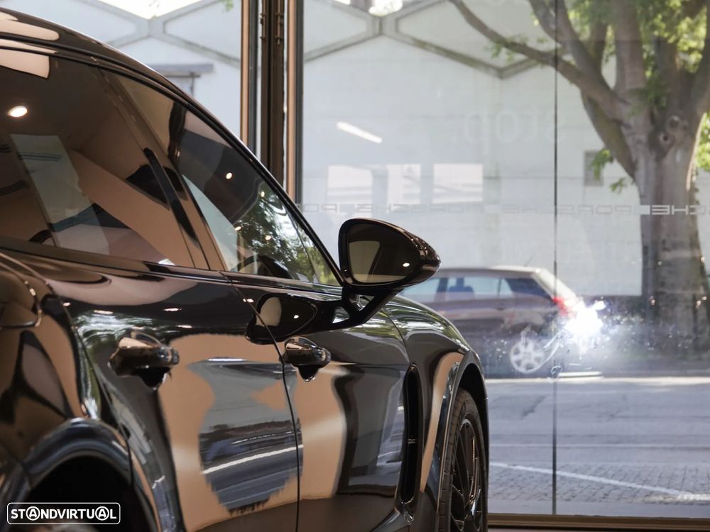 Porsche Panamera Sport Turismo Turbo - 9