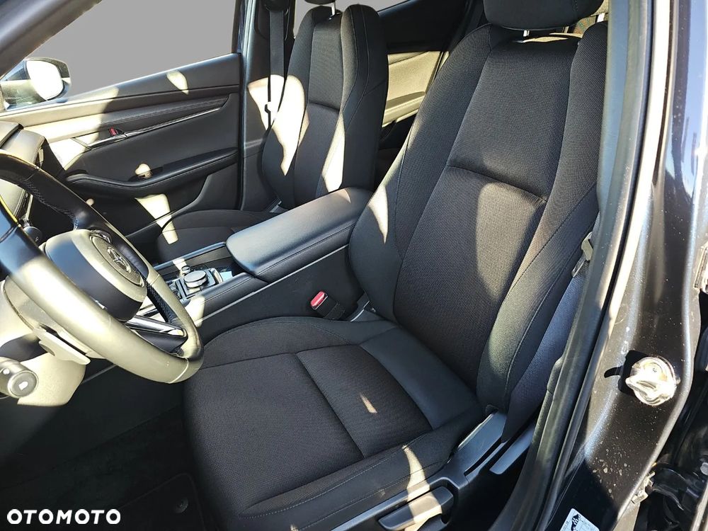 Mazda 3 2.0 mHEV Kanjo - 11