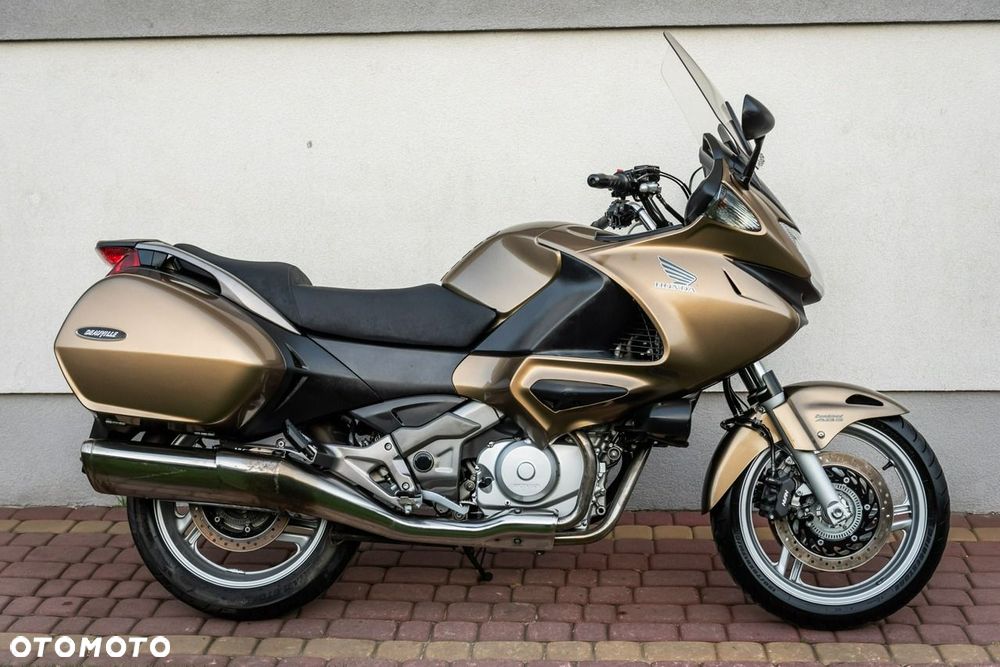 Honda NTV - 3