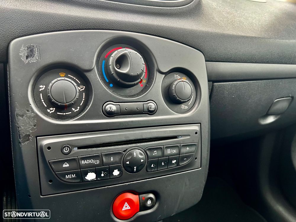 Renault CLIO III 1.5DCI VAN 68cv AC | 2 DONOS | DEZ.2010 - 22