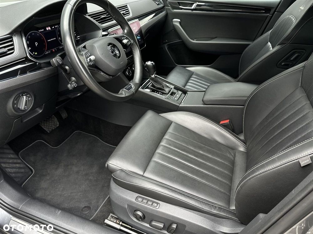 Skoda Superb 2.0 TDI SCR 4x4 L&K DSG - 11