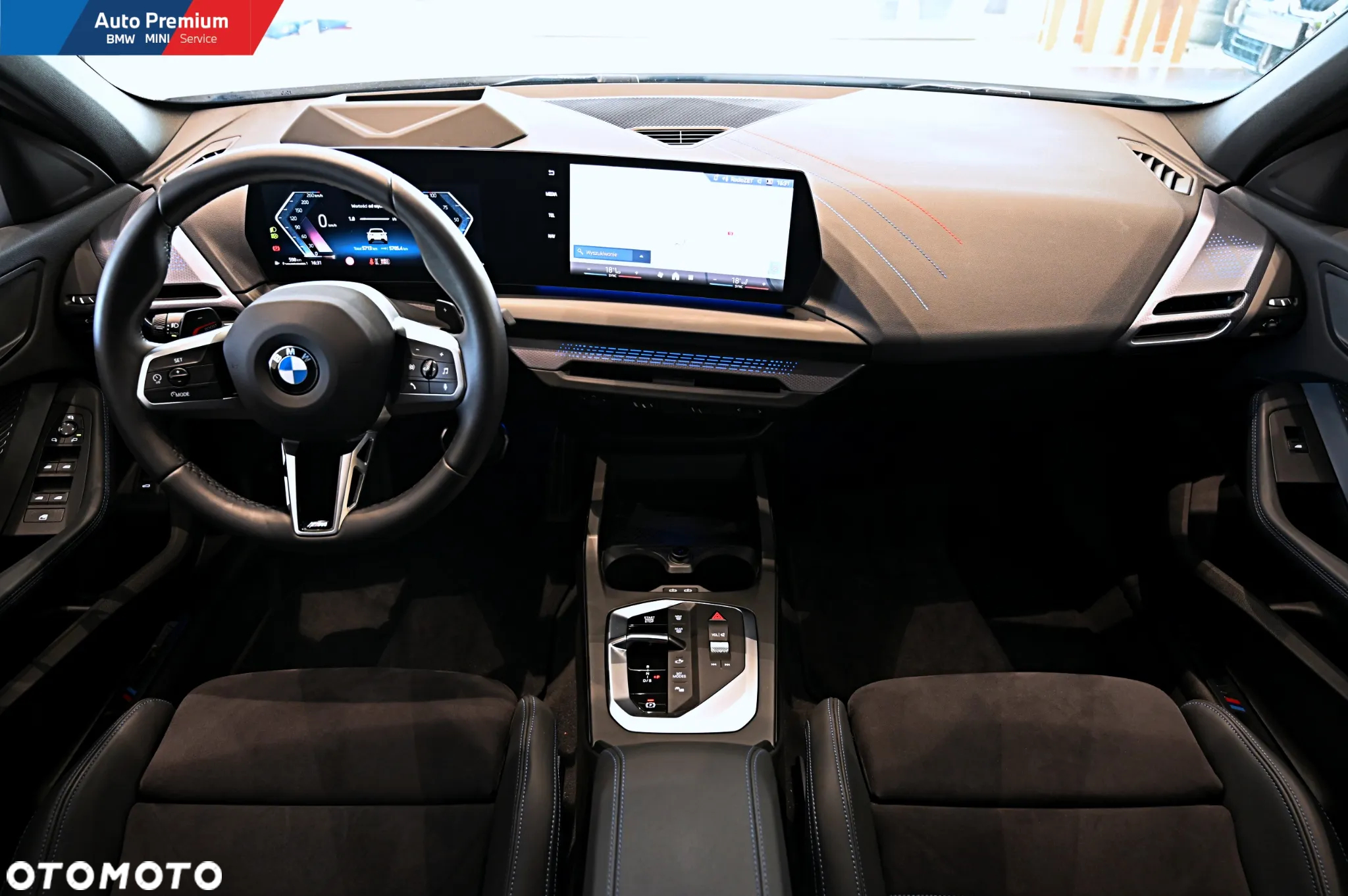 BMW Seria 1 120 mHEV - 10