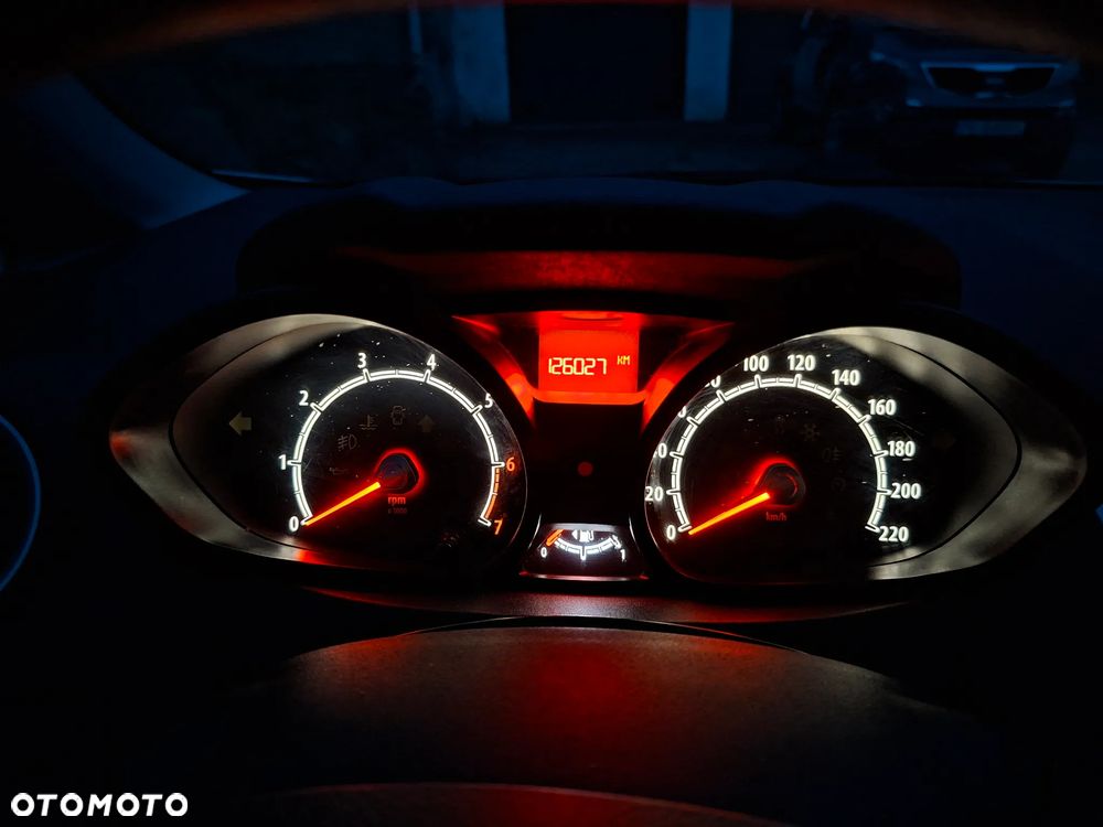 Ford Fiesta - 9