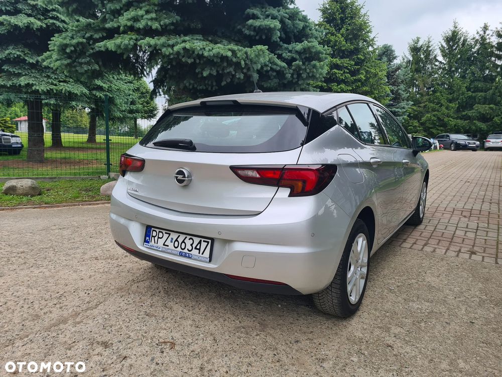 Opel Astra - 12