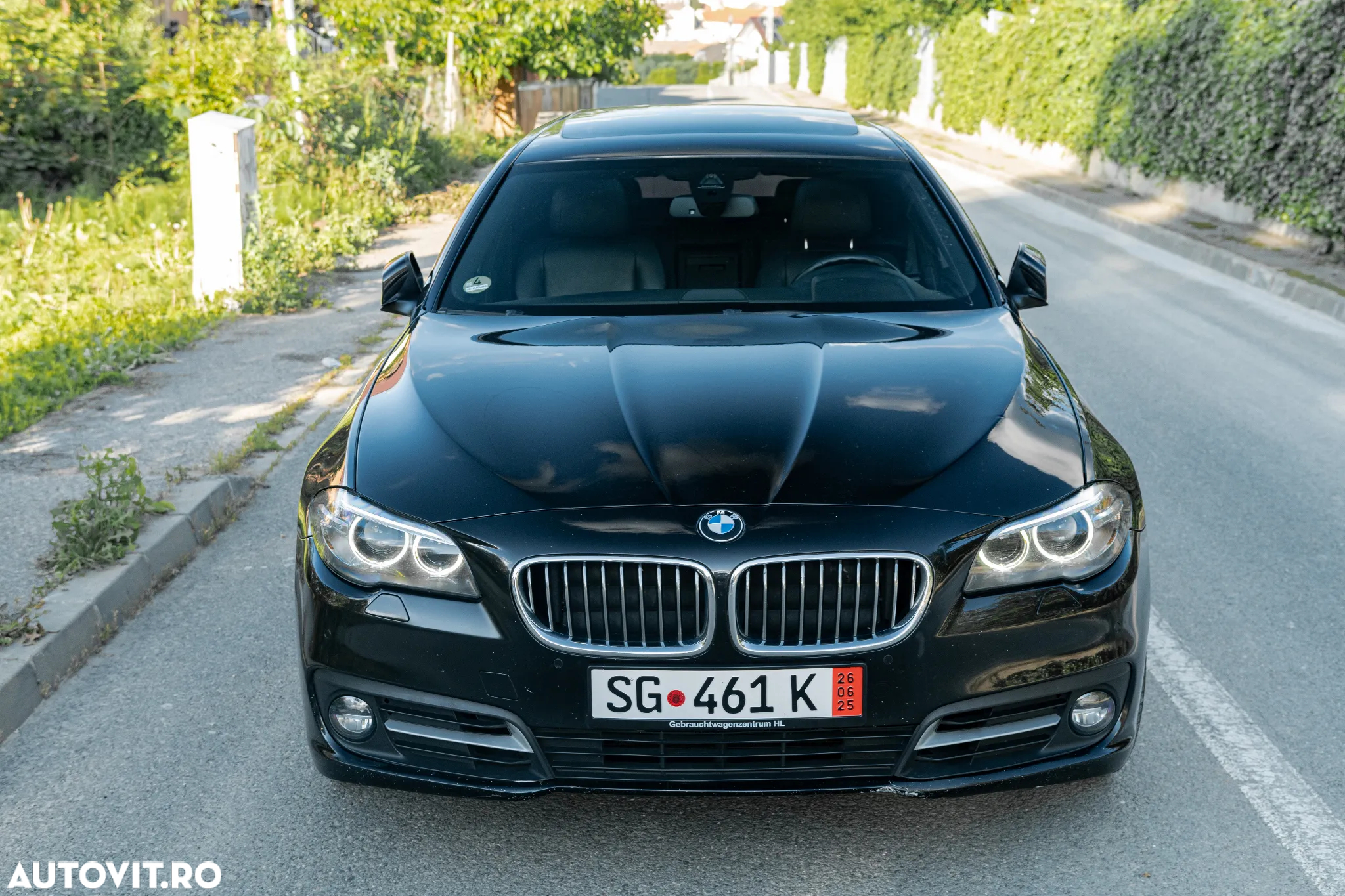 BMW Seria 5 520d xDrive - 3