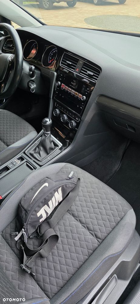 Volkswagen Golf 1.6 TDI BMT Highline - 26