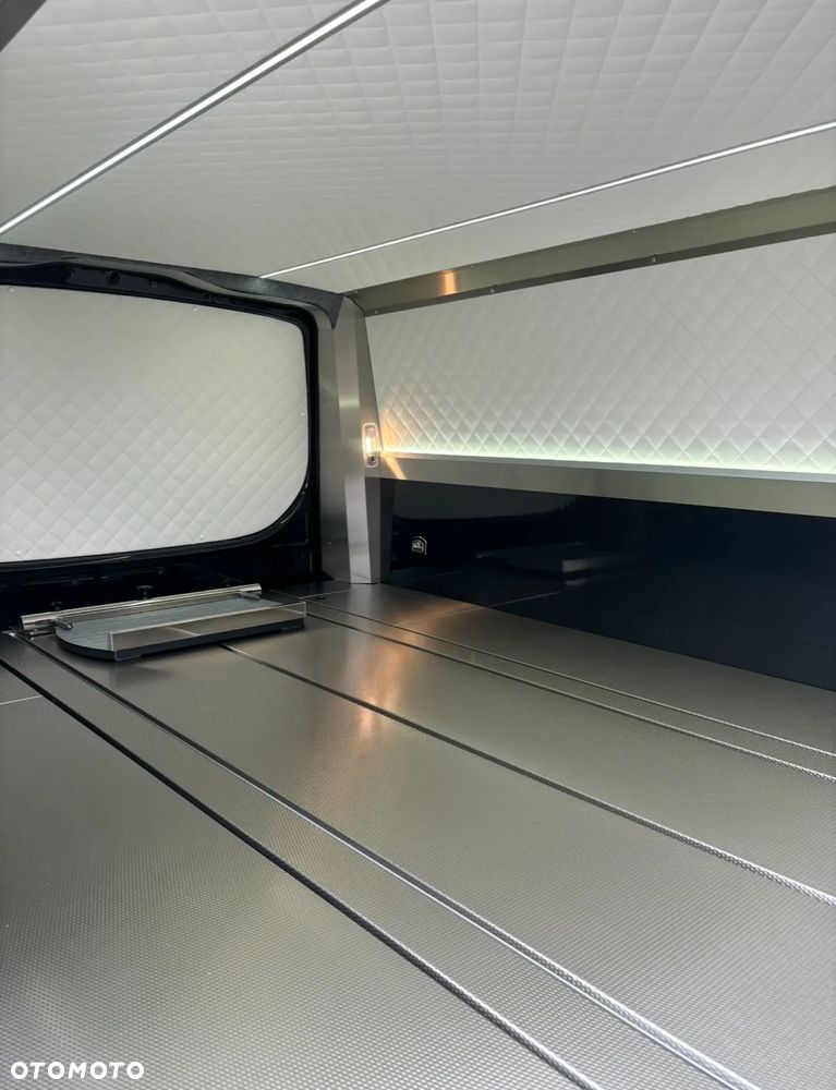 Mercedes-Benz Vito - 12