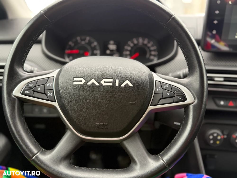 Dacia Logan TCe 90 MT6 Comfort - 9