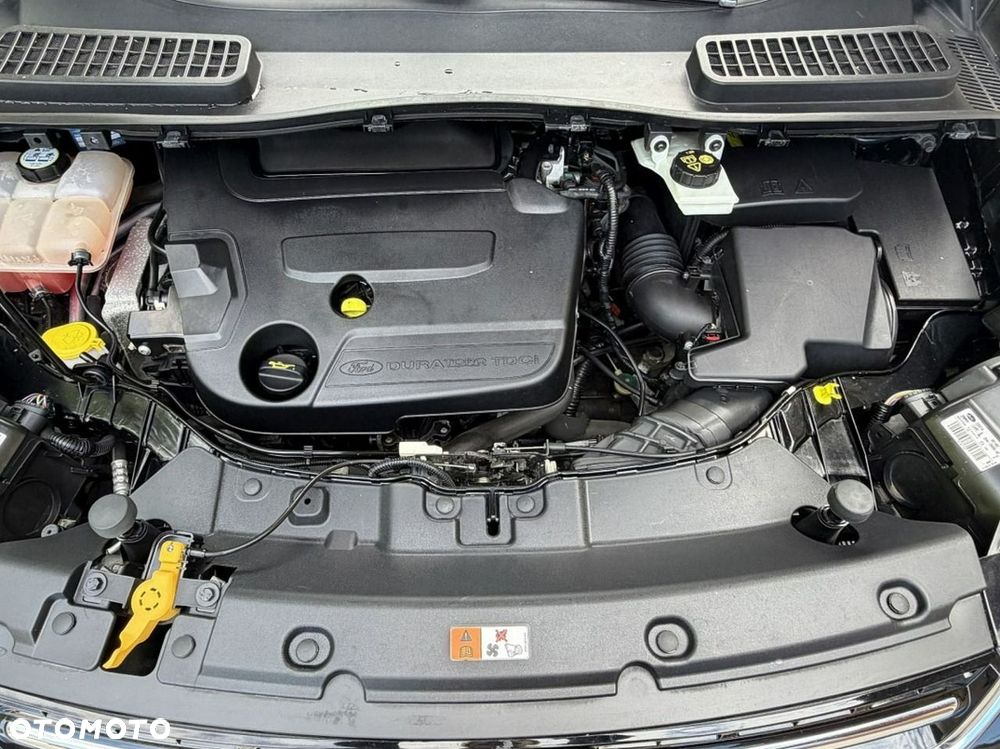 Ford Kuga - 11