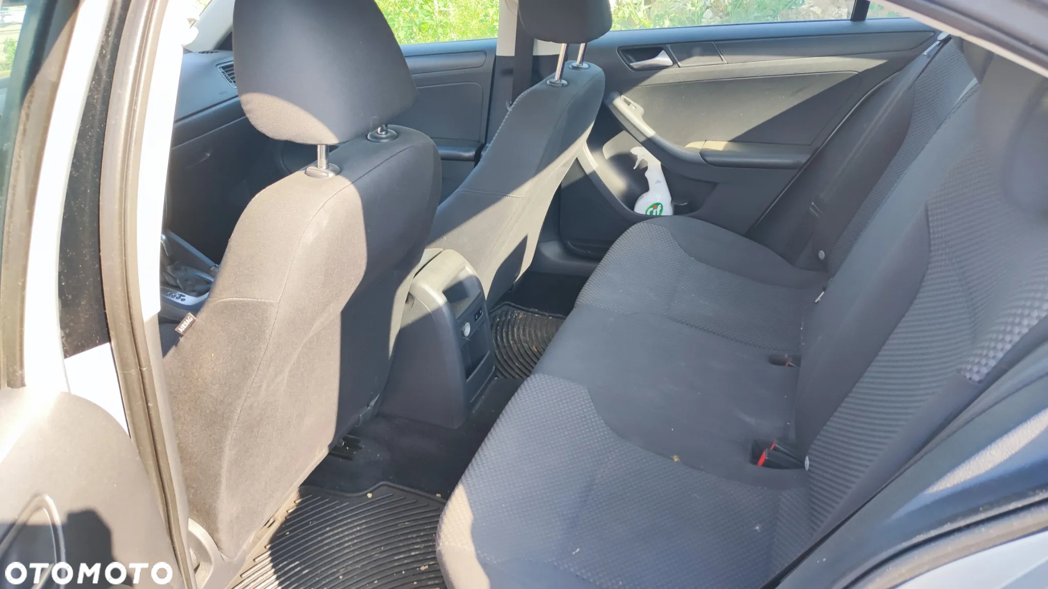 Volkswagen Jetta 2.0 Base - 4