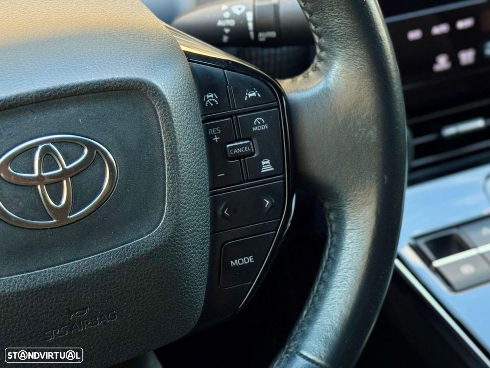 Toyota bZ4X 71,4 kWh Premium AWD - 38