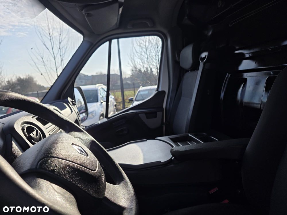 Renault Master - 15