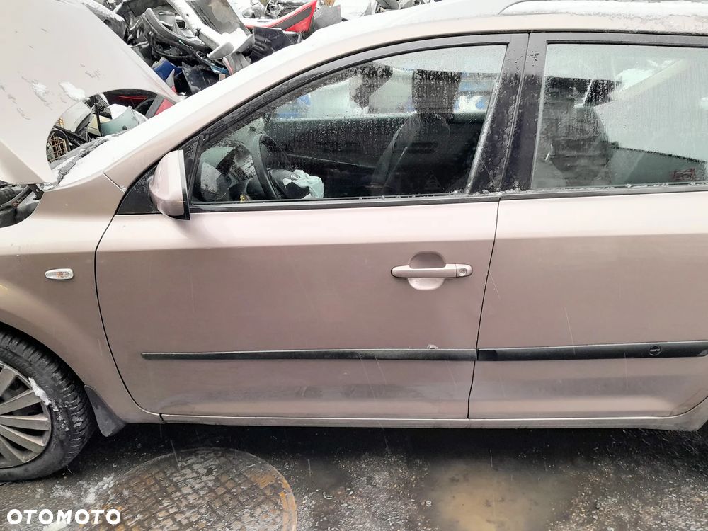 Drzwi przednie lewe KIA Ceed I 06-12r. 8Q - 1