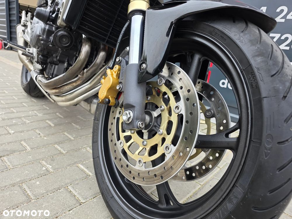 Honda Hornet - 28