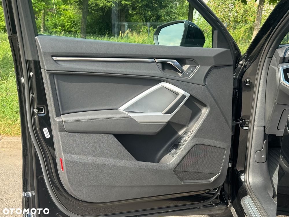 Audi Q3 - 16