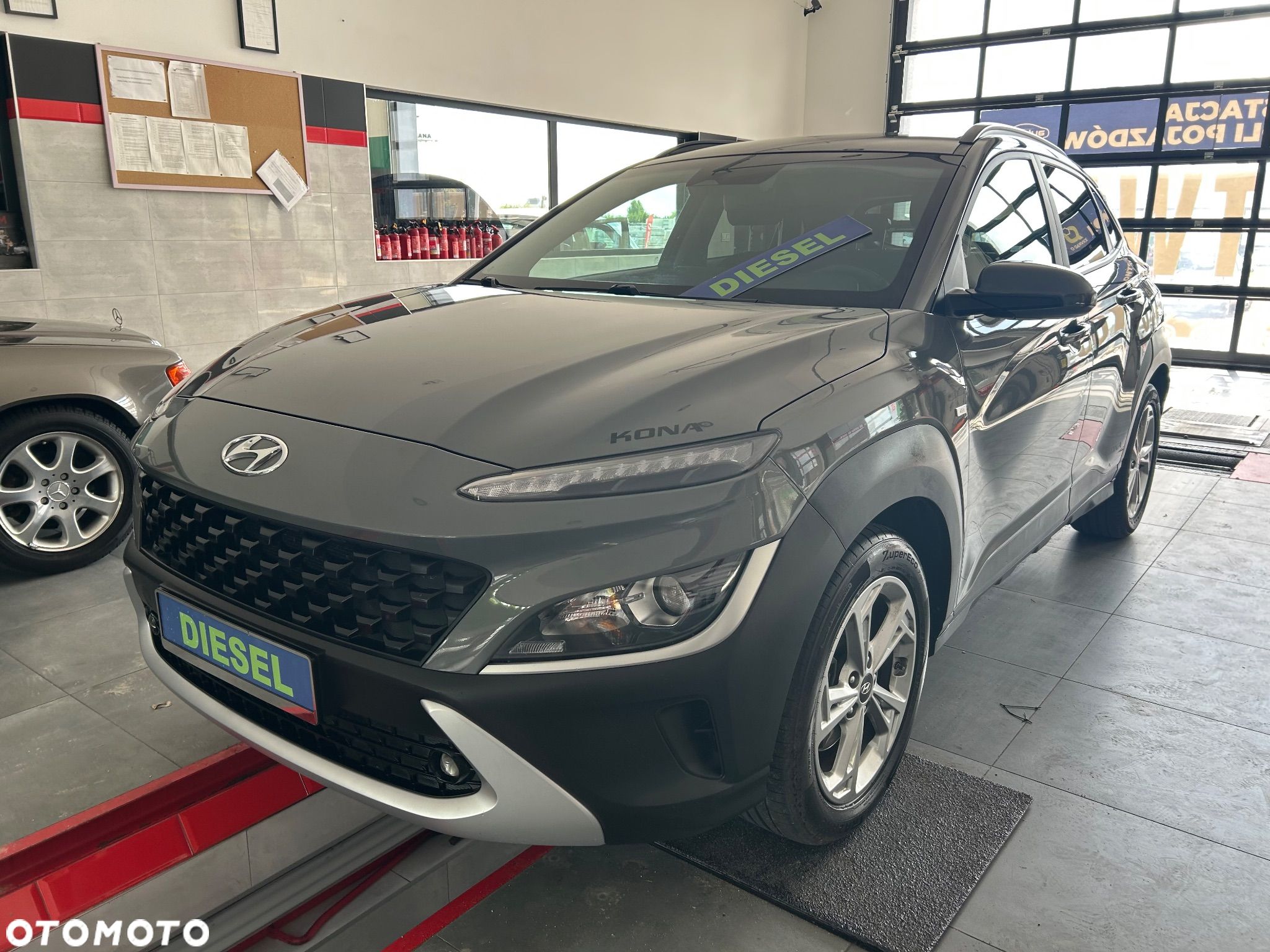 Hyundai Kona 1.6 GDI DCT Hybrid Premium - 1