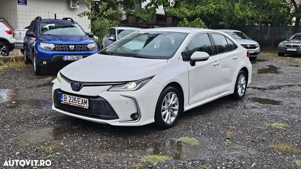 Toyota Corolla Sedan 1.8 HSD Business - 1