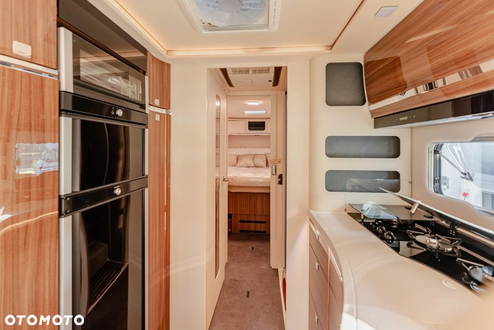 Eura Mobil 890 QB - 16