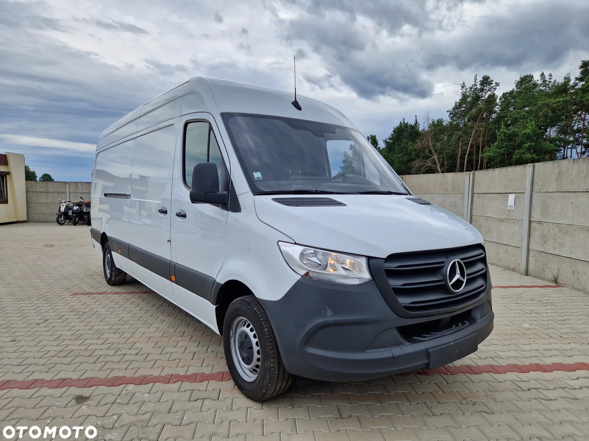 Mercedes-Benz Sprinter 907 2021r 315 CDI 150 Koni Max Maxi Long - 12