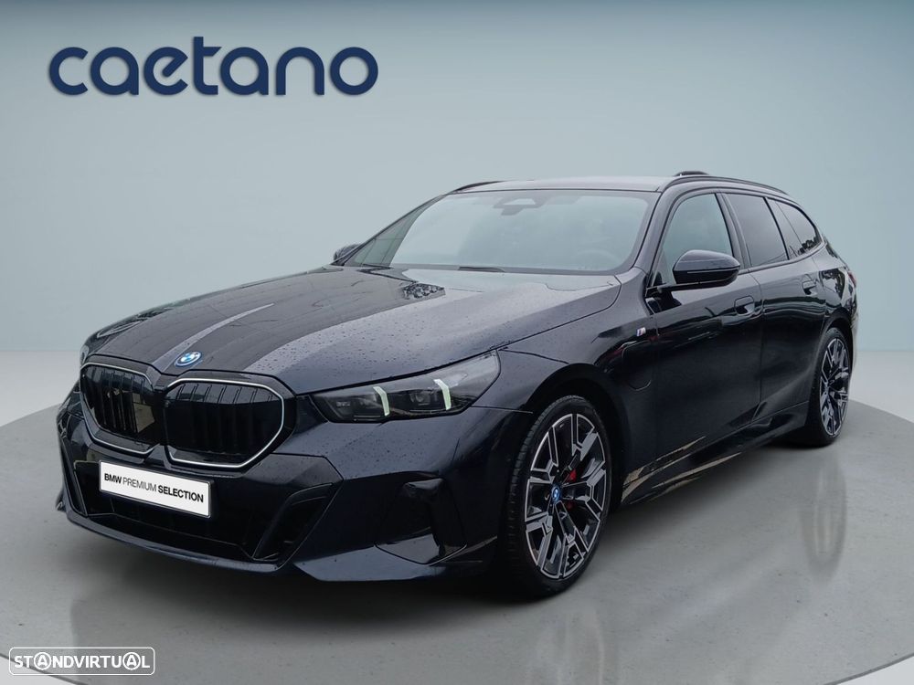 BMW 530 e Pack Desportivo M Pro - 1