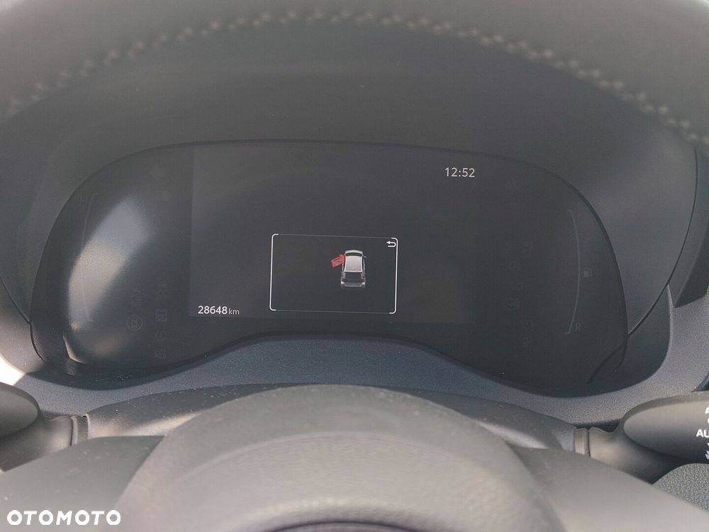 Toyota Yaris Hybrid 1.5 Style - 24