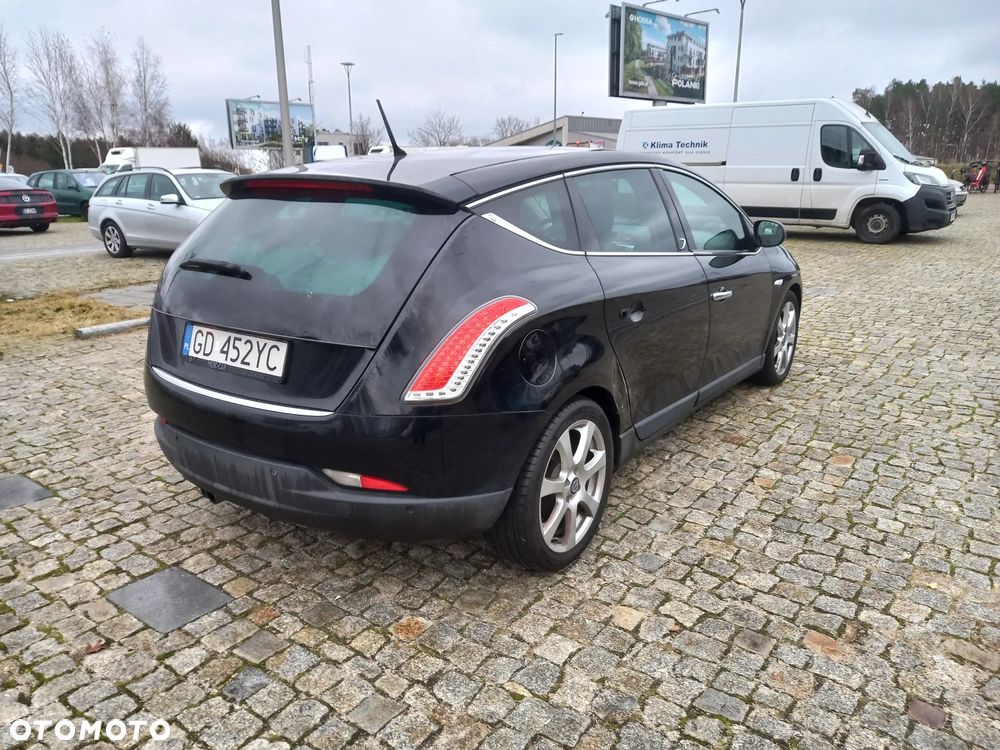 Lancia Delta 1.4 T-Jet 16v Platino - 5