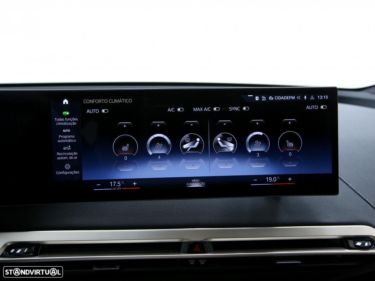 BMW iX xDrive 40 - 22
