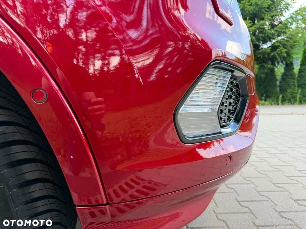 Ford Kuga 1.5 EcoBoost ST-LINE - 20