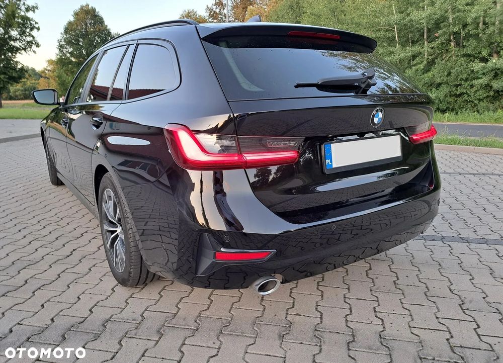 BMW Seria 3 320d - 9