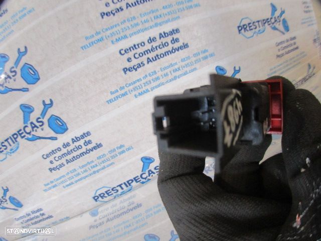 Interruptor 6R0953509B VW POLO 6R FASE 1 2014 1.6TDI 90CV 5P VERMELHO 4 PISCAS VW POLO 5 6R 2012 1.2TDI 75CV 5P CINZA - 3