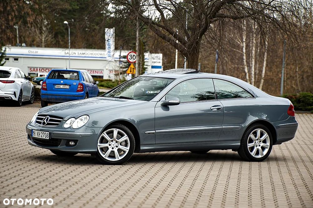 Mercedes-Benz CLK 320 CDI 7G-TRONIC Avantgarde - 4