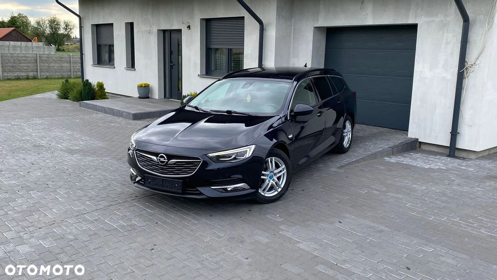 Opel Insignia 2.0 - 10