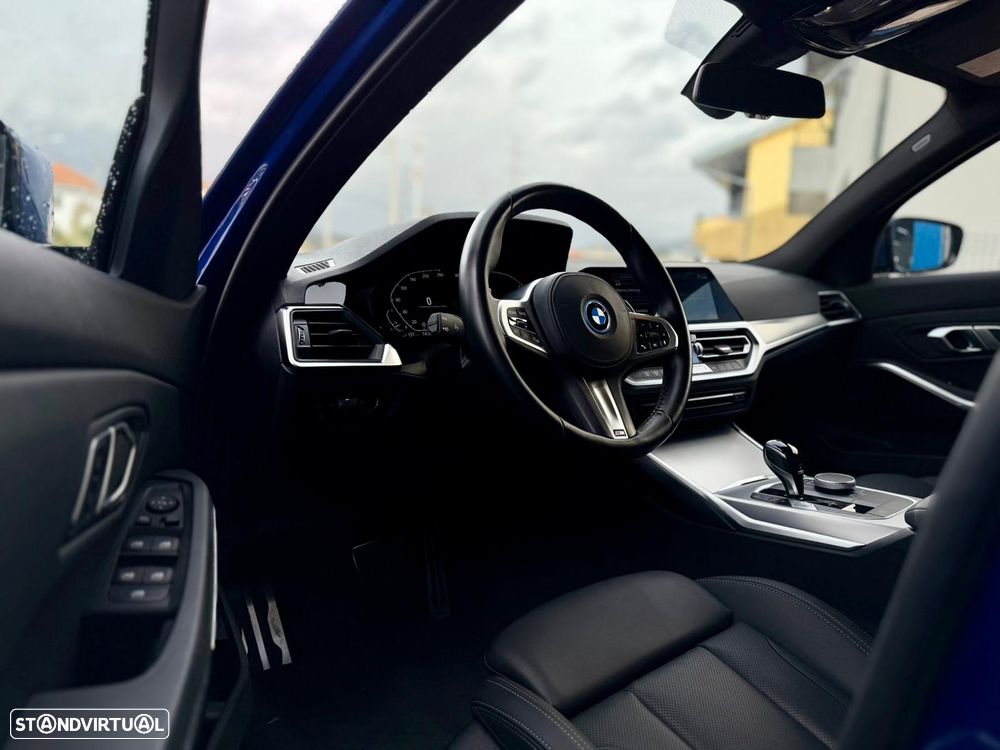 BMW 320 e Pack M Auto - 12
