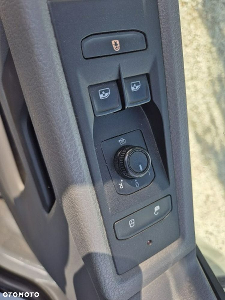 Volkswagen Transporter - 25