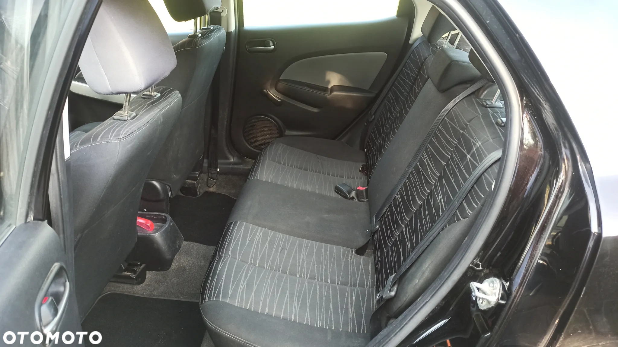 Mazda 2 1.3 Exclusive - 7