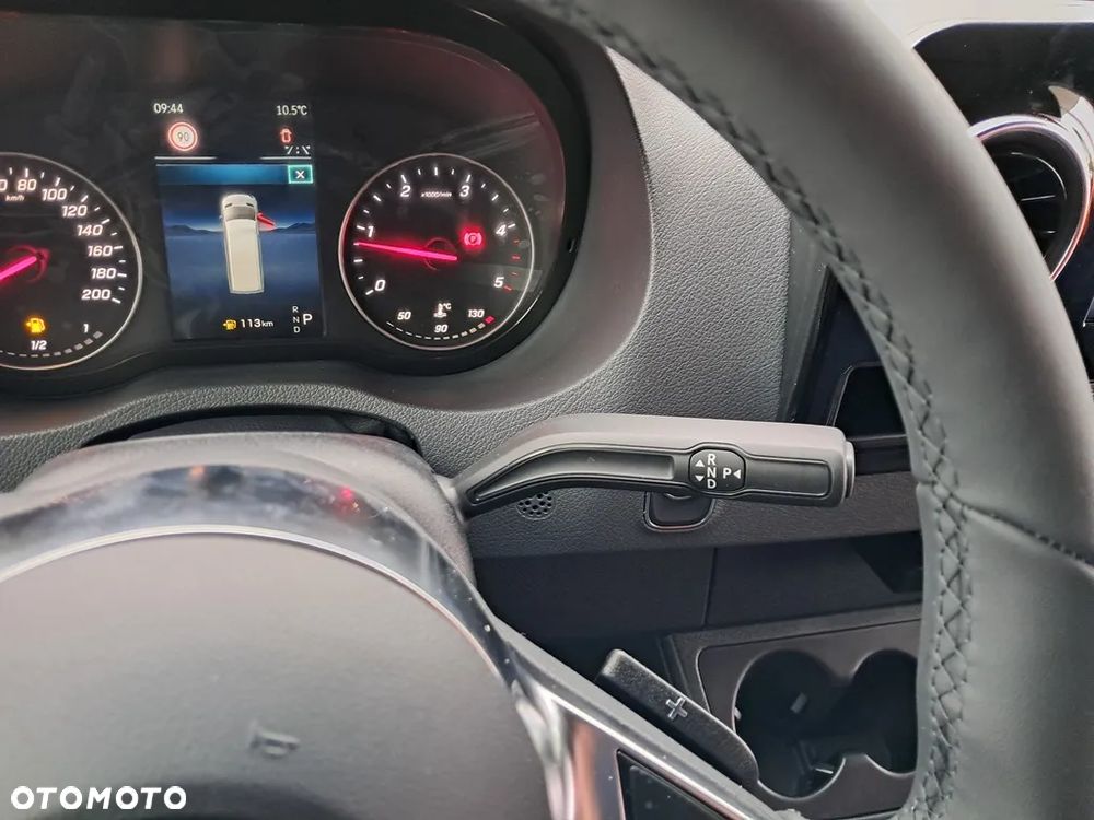 Mercedes-Benz Sprinter - 20