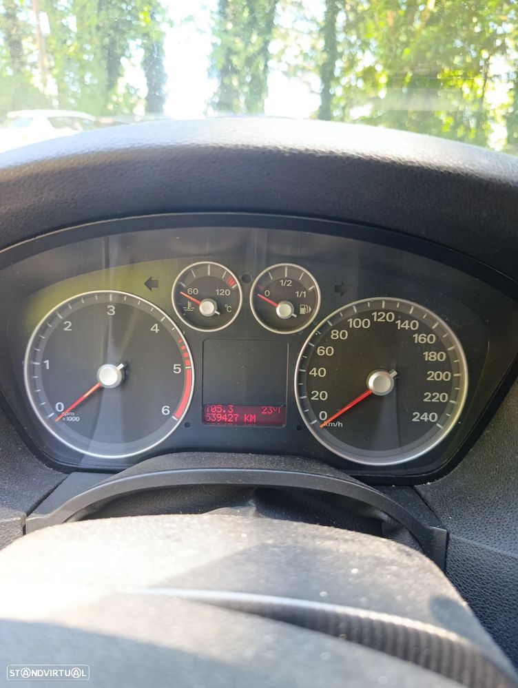 Ford Focus SW 1.6 TDCi Connec. - 6