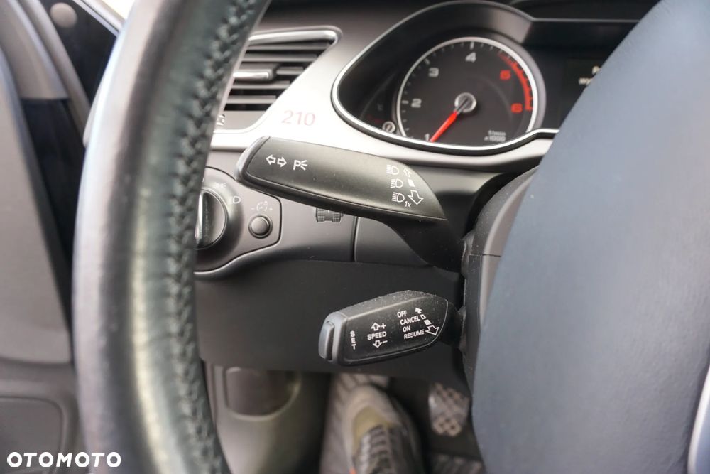 Audi A4 Avant 2.0 TDI DPF Attraction - 19