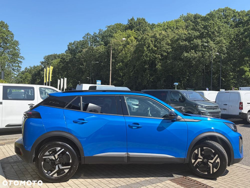 Peugeot 2008 1.2 PureTech Allure S&S EAT8 - 4