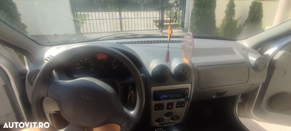 Dacia Logan 1.4 MPI Laureate - 3